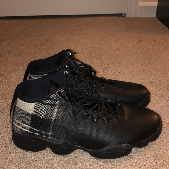 Air Jordan’s - Picture 3 of 4